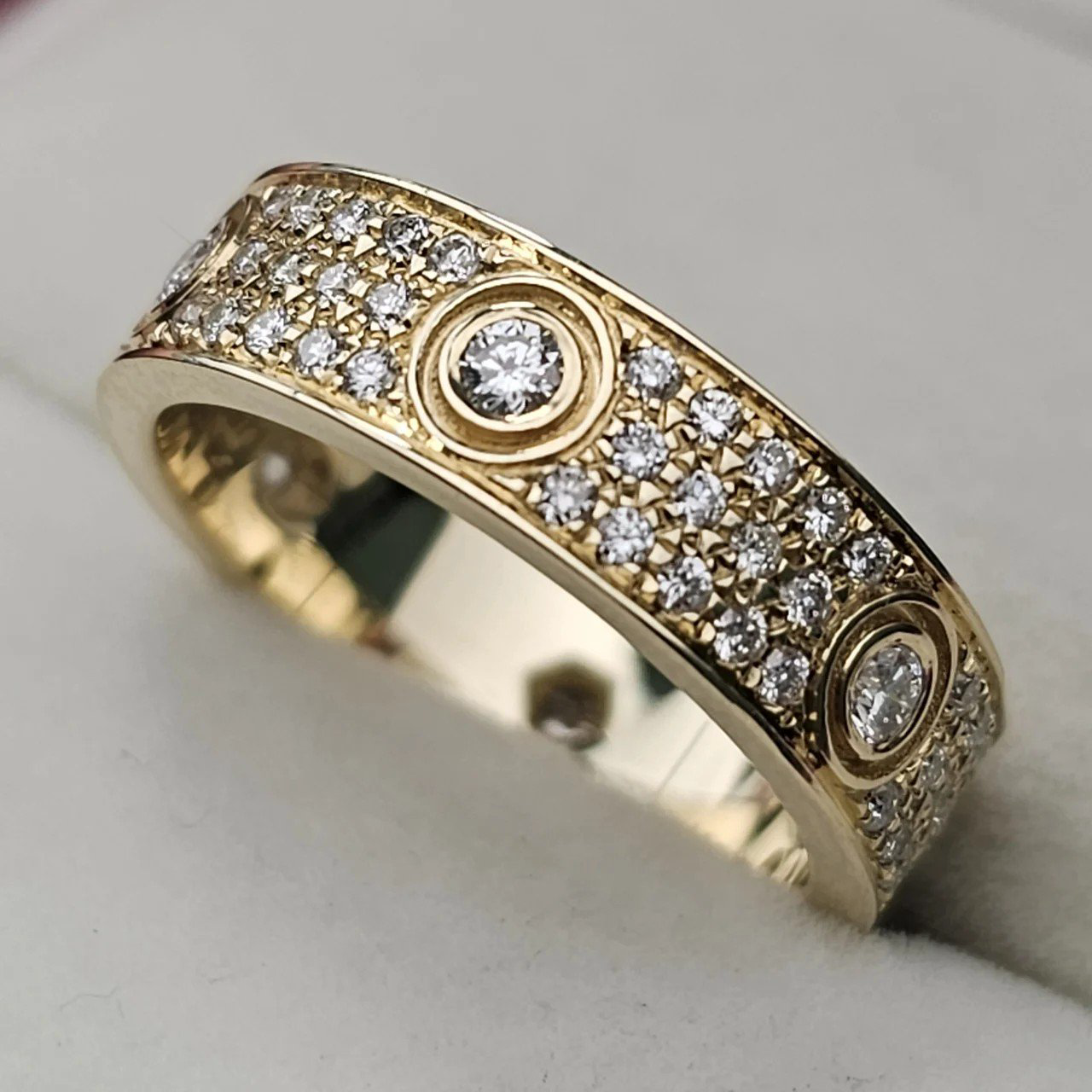 Кольцо Deimantas 109891846 17,5р 6,24гр 0,85ct. купить,NaN