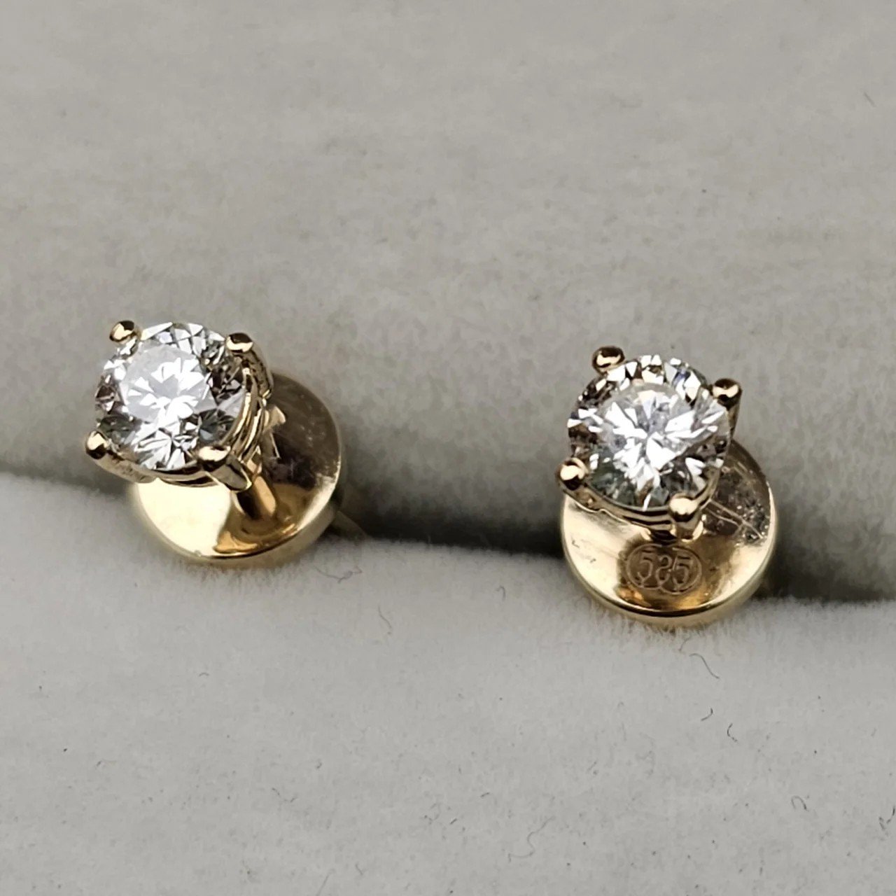 Серьги Deimantas 109892572 1,24гр 0,34ct. купить,NaN