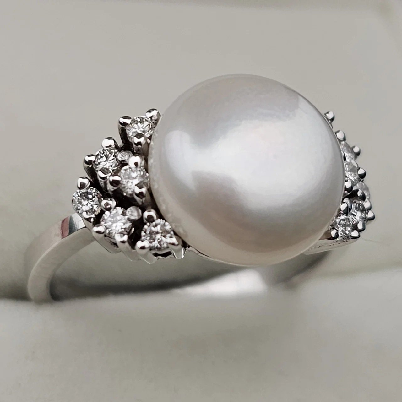 Кольцо Deimantas 109857521 18р 3,05гр 0,23ct. купить,NaN