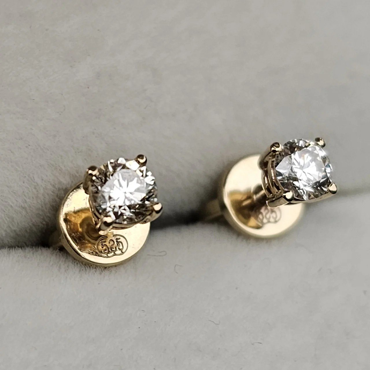 Серьги Deimantas 109892572 1,24гр 0,34ct. купить,NaN