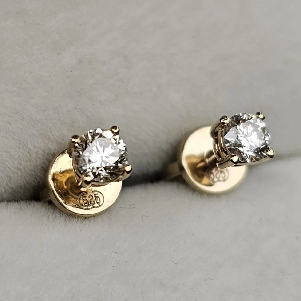 Серьги Deimantas 109892572 1,24гр 0,34ct. купить,NaN