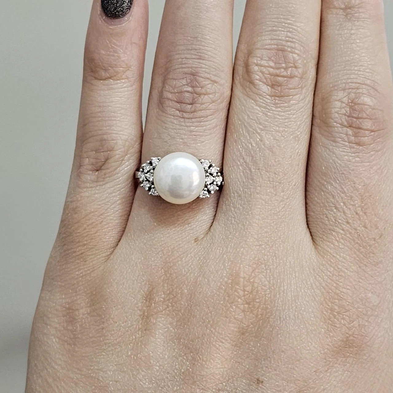 Кольцо Deimantas 109857521 18р 3,05гр 0,23ct. купить,NaN