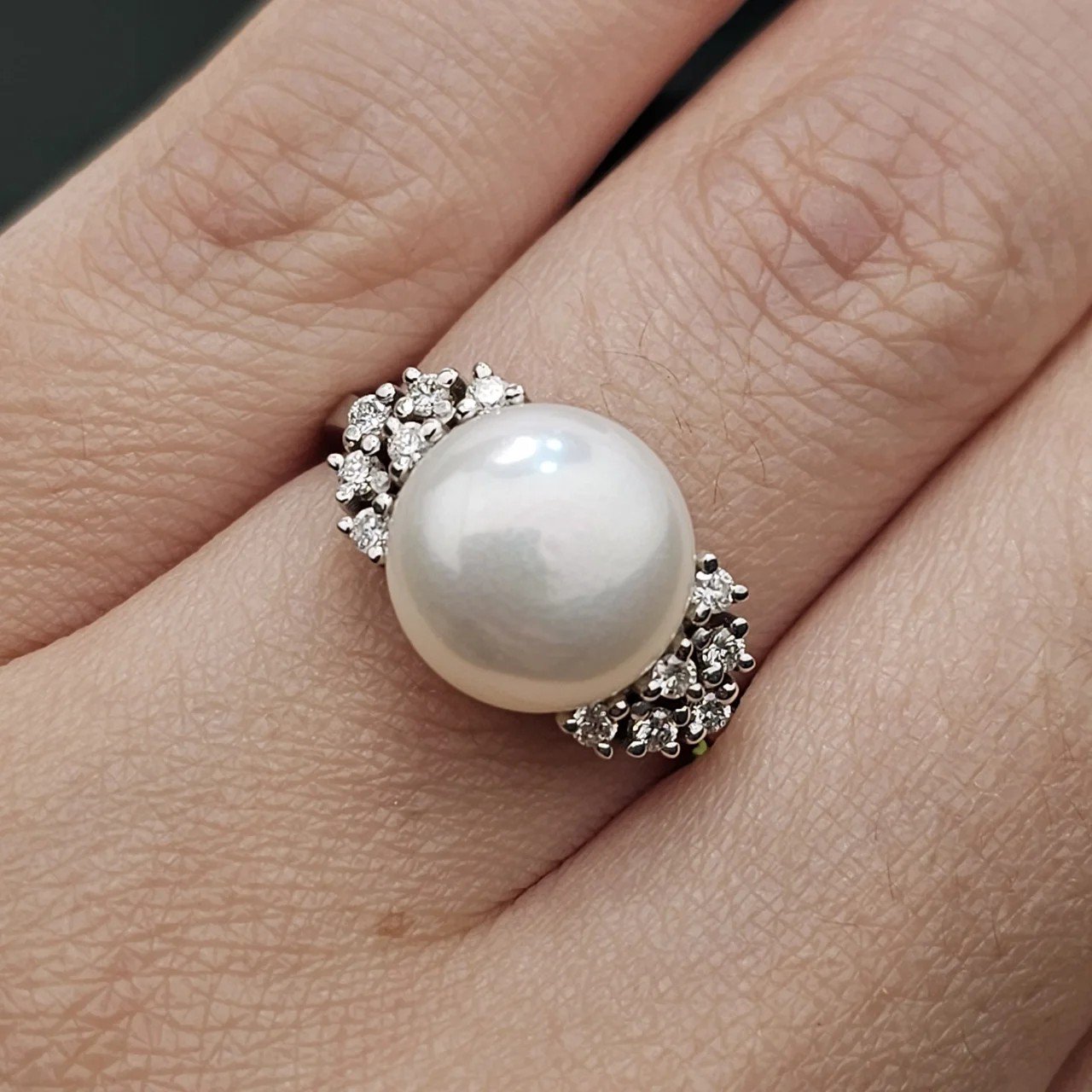Кольцо Deimantas 109857521 18р 3,05гр 0,23ct. купить,NaN