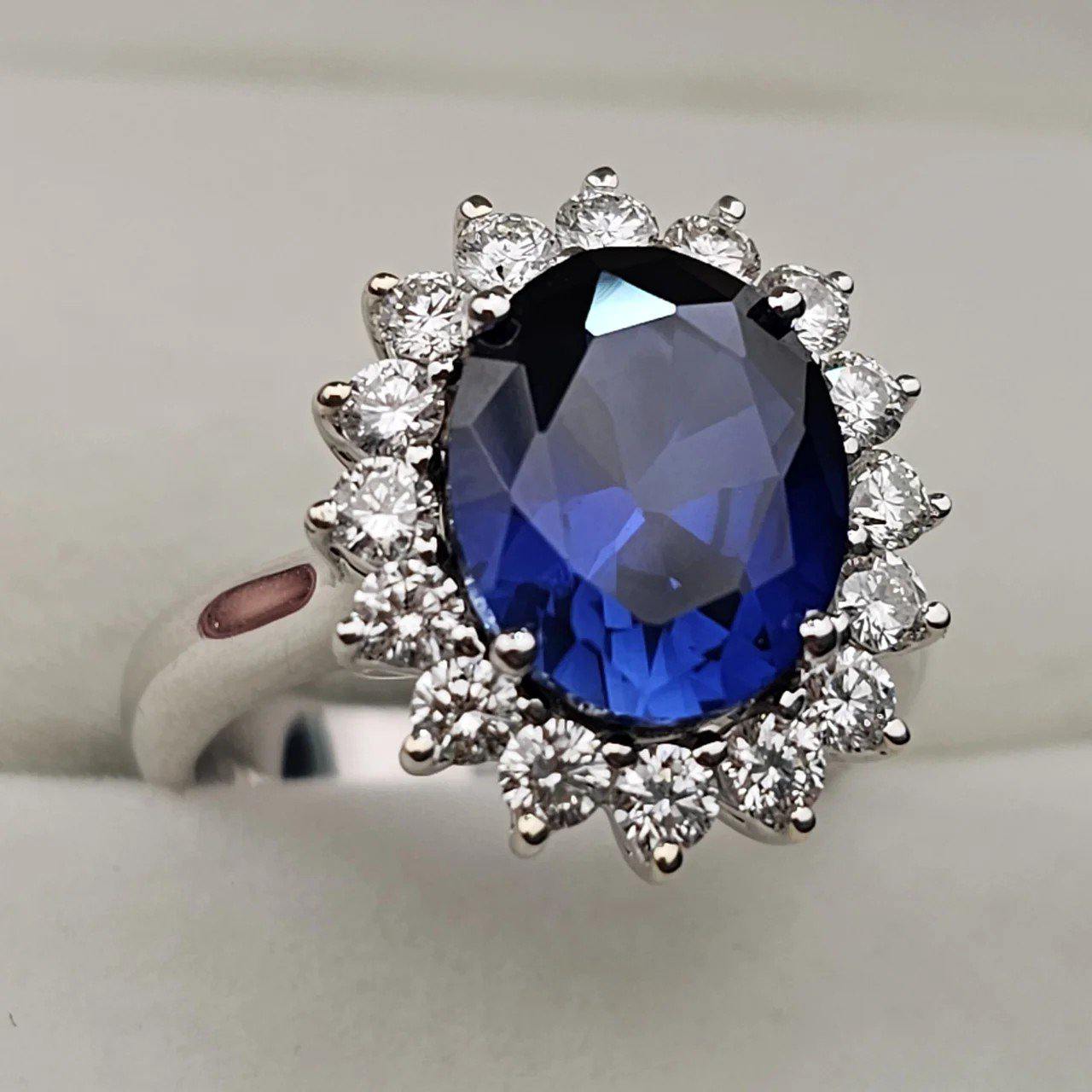 Кольцо Deimantas 109857797 17р 7,66гр 0,98ct. купить,NaN