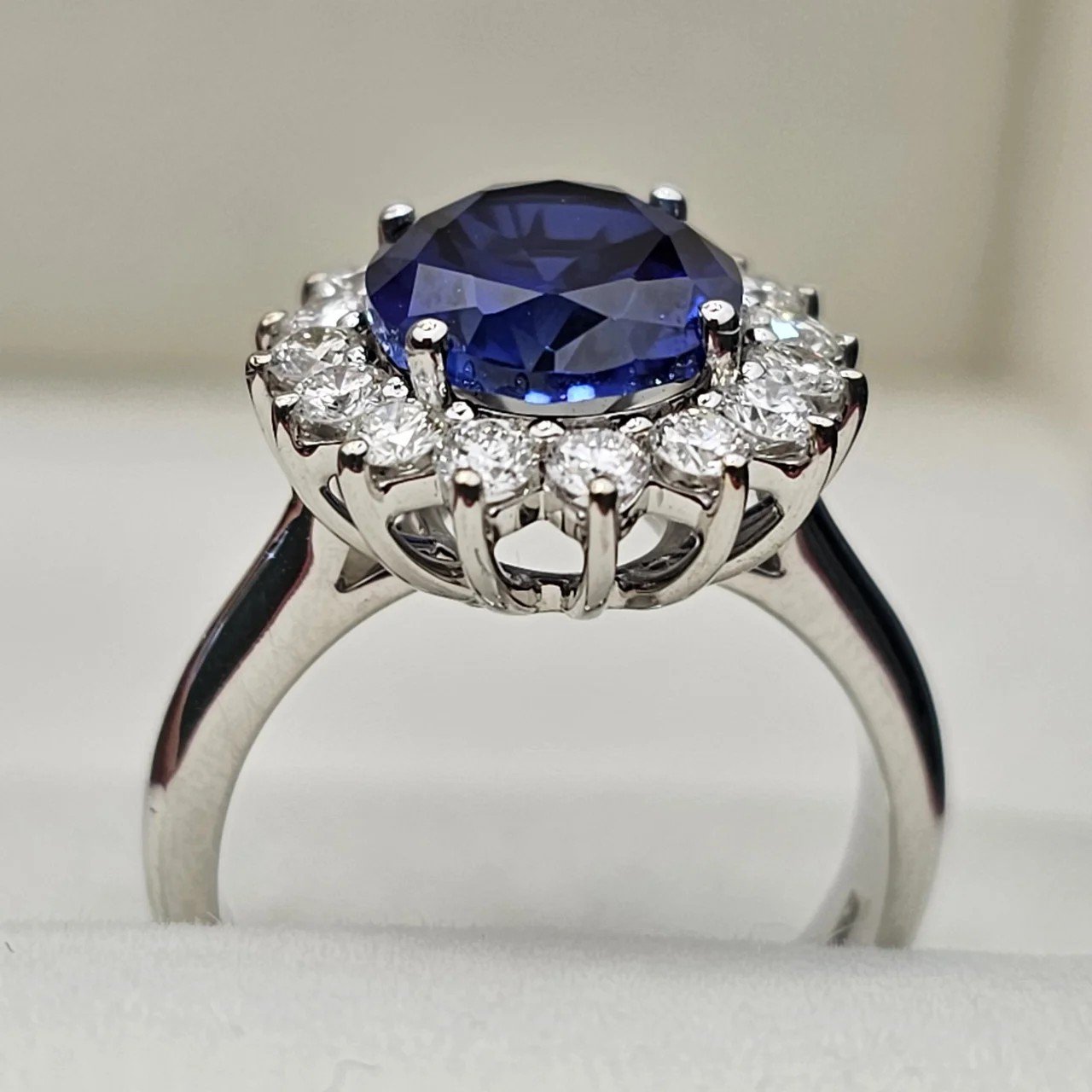 Кольцо Deimantas 109857797 17р 7,66гр 0,98ct. купить,NaN