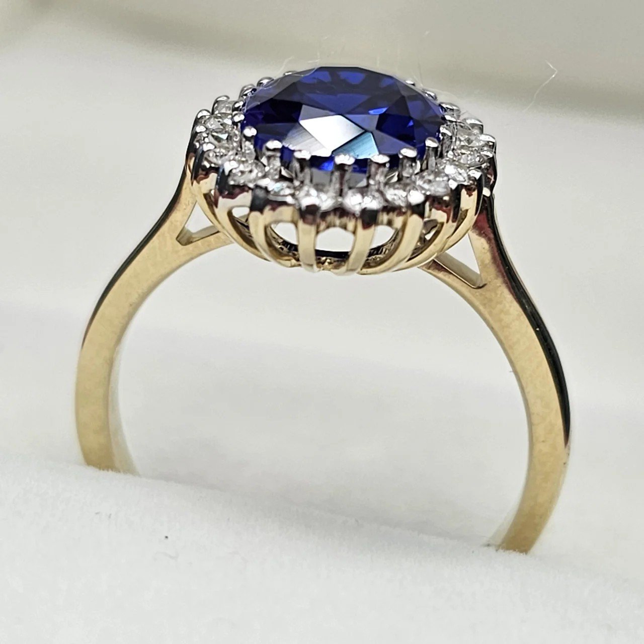 Кольцо Deimantas 109857540 18р 4,07гр 0,35ct. купить,NaN