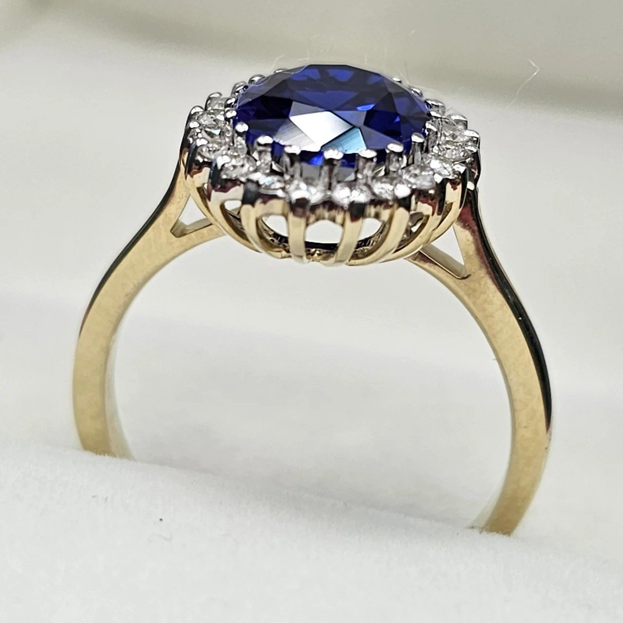Кольцо Deimantas 109857540 18р 4,07гр 0,35ct. купить,NaN