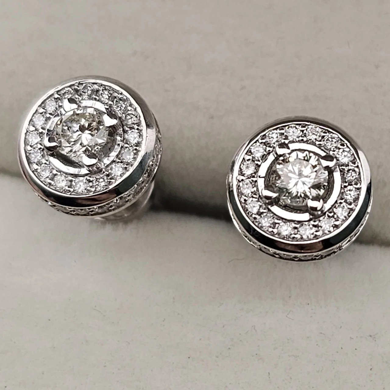 Серьги Deimantas 109892541 2,32гр 0,59ct. купить,NaN