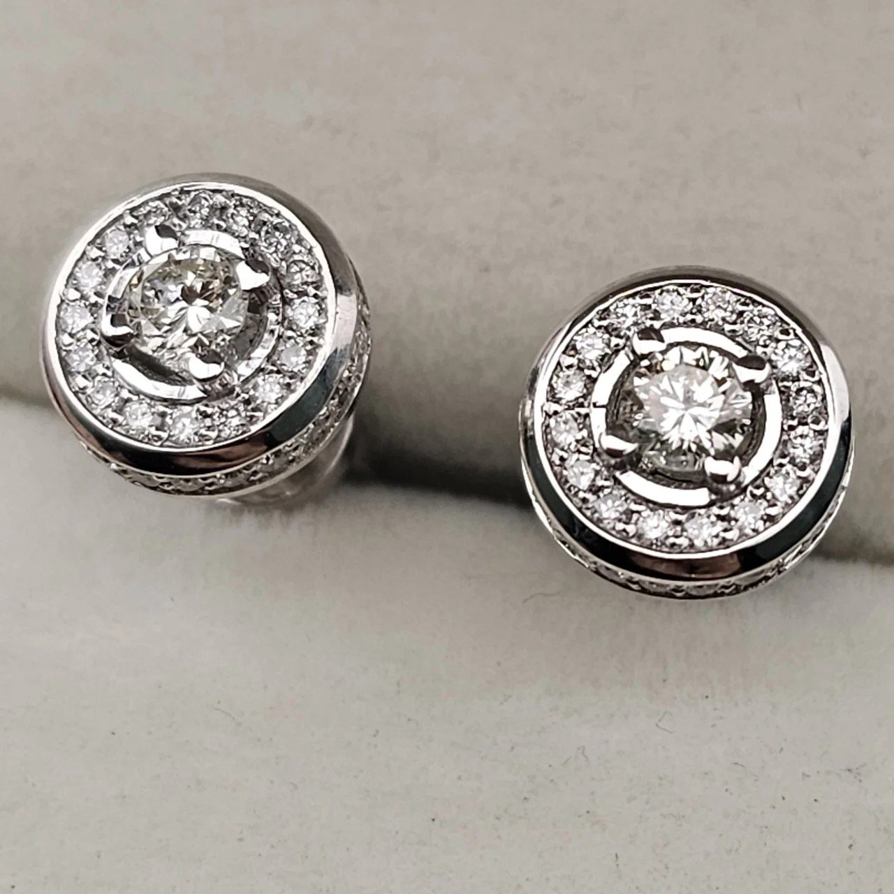 Серьги Deimantas 109892541 2,32гр 0,59ct. купить,NaN
