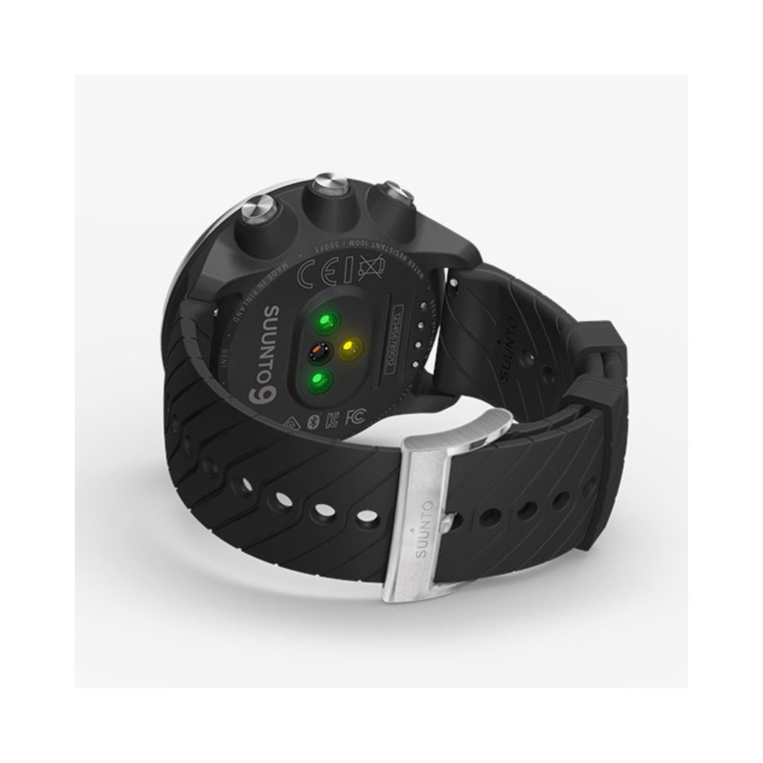Умные часы Suunto 9 черные