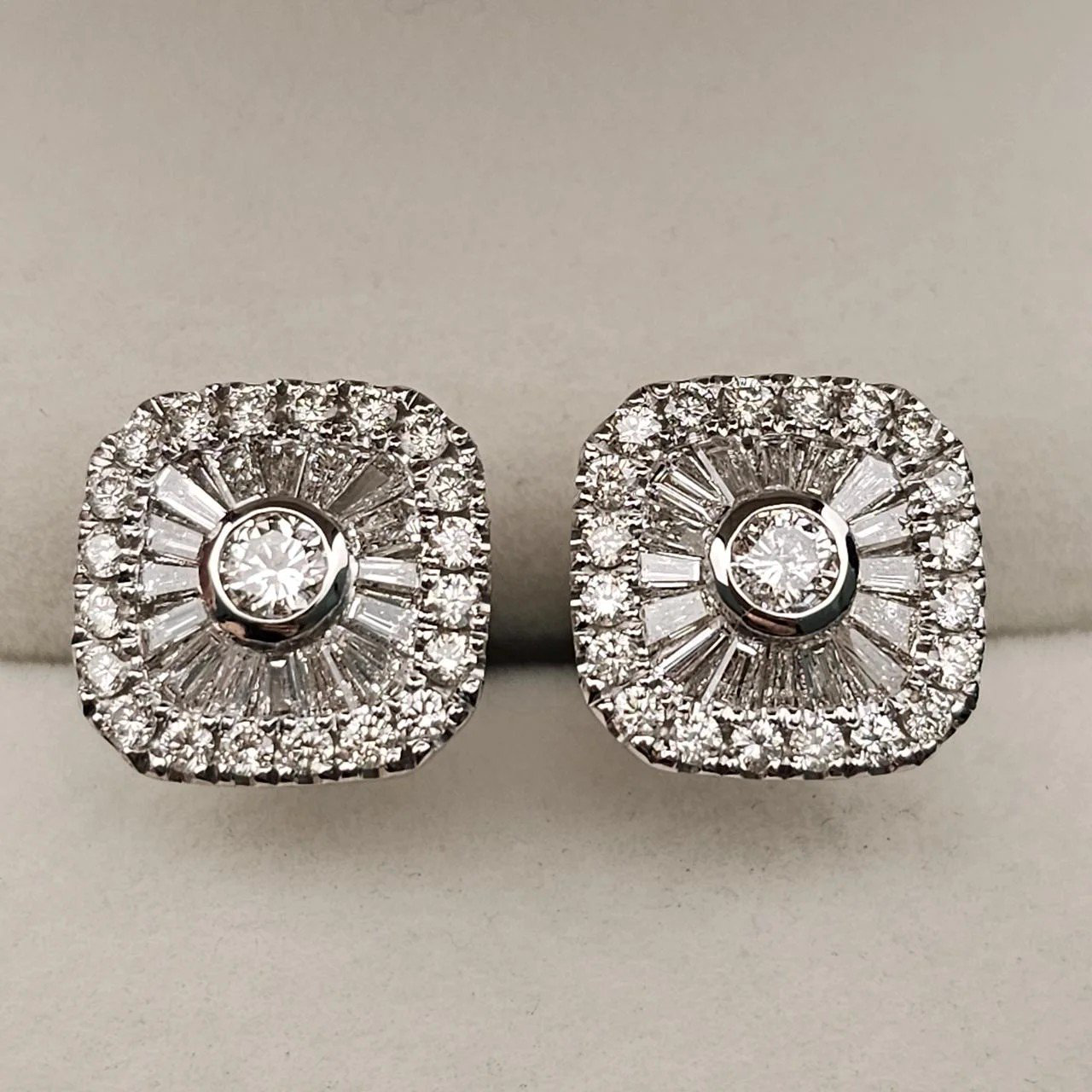 Серьги Deimantas 109892082 5,72гр 1,89ct. купить,NaN