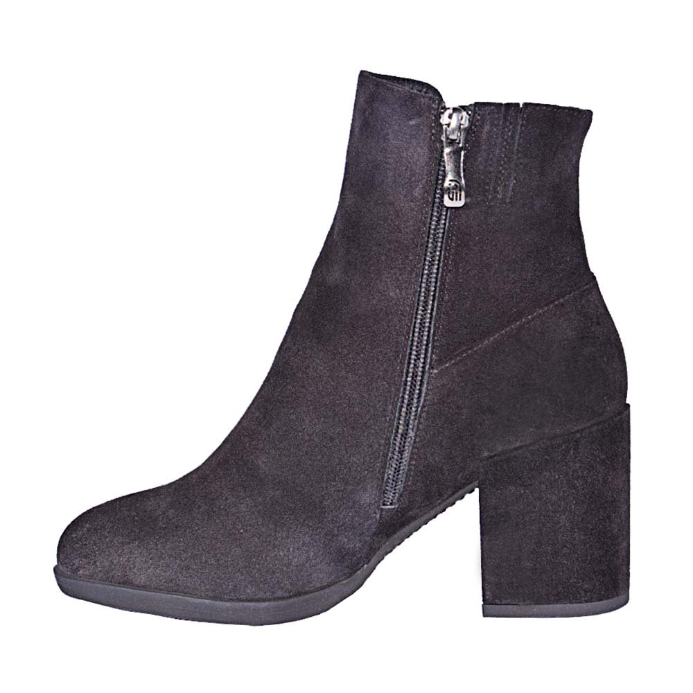 Полусапоги Giovani Fabiani G3781M black 38.5 купить,96000