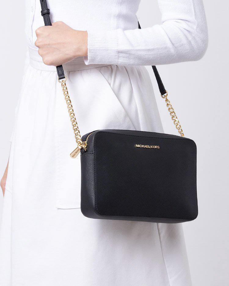 Сумка Michael Kors East West Crossbody 35T8GTTC9L черно-золотистая купить,NaN