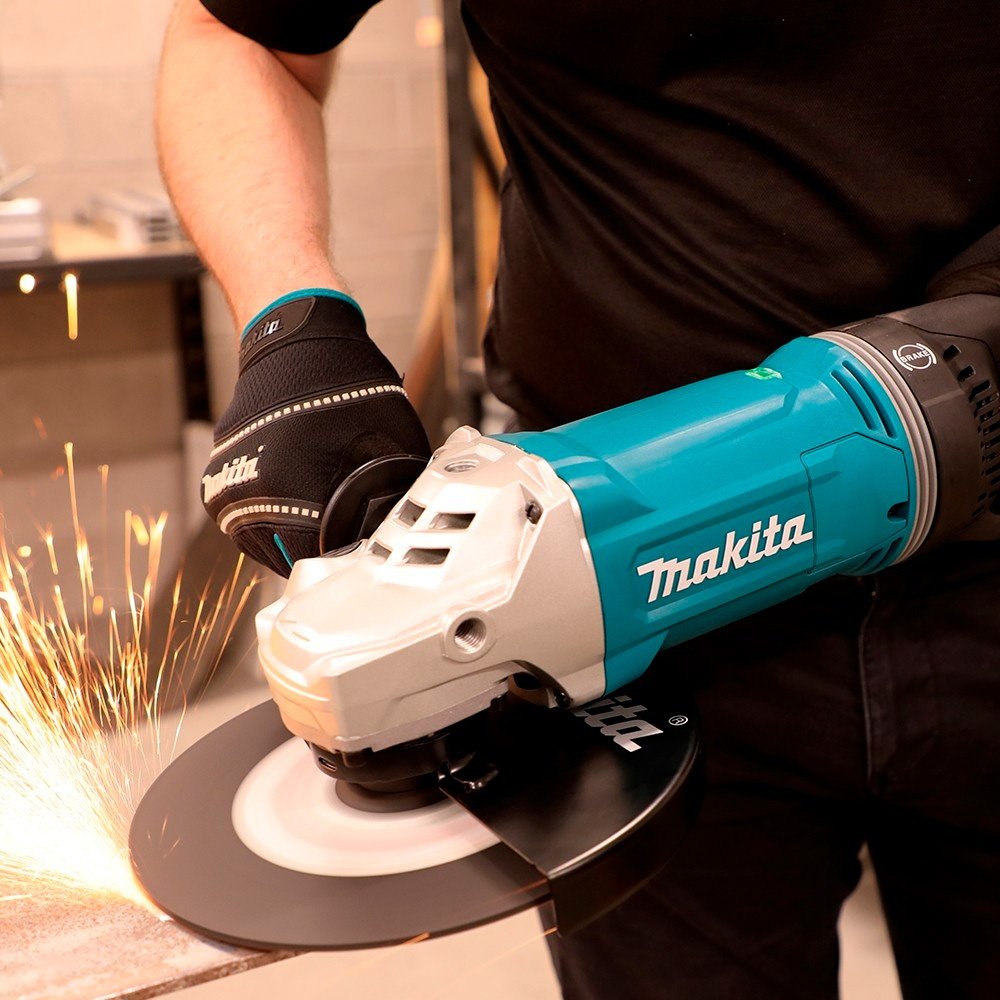 Шлифмашина угловая Makita GA9071X1 купить,NaN
