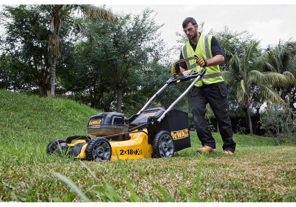 Газонокосилка колесная аккумуляторная DeWALT DCMW564N-XJ купить,NaN
