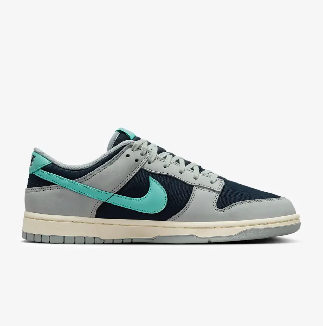 Кеды Nike Dunk Low Retro Premium FB8895-001 43 купить,NaN