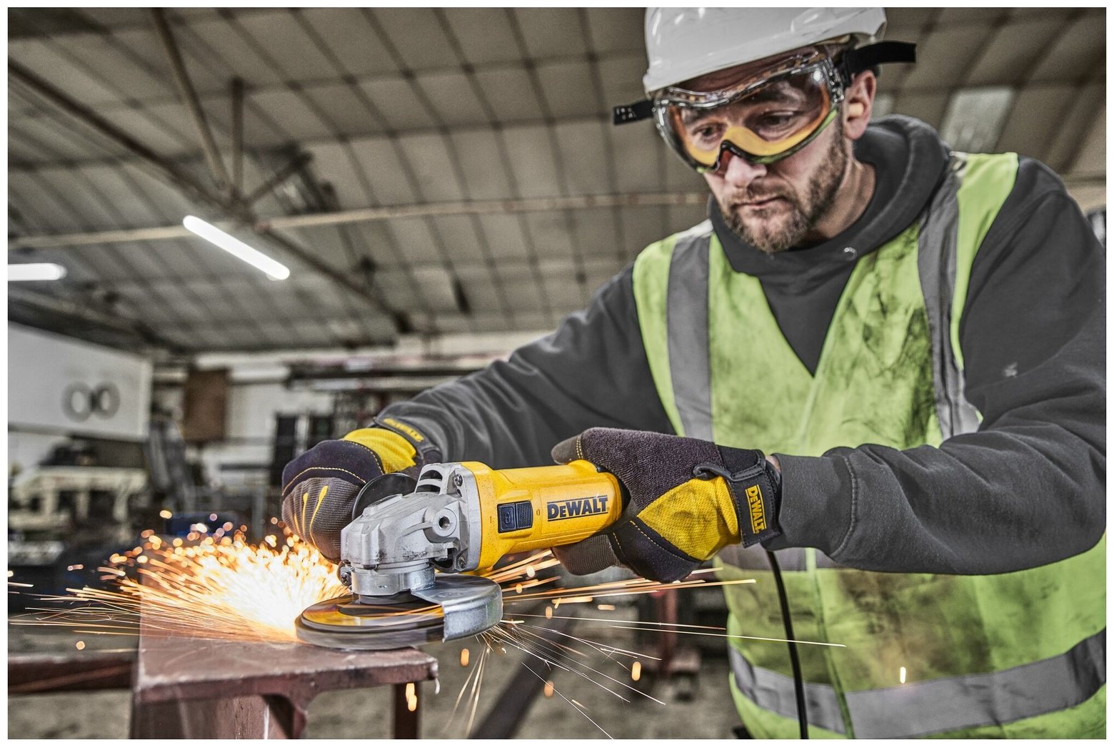 DeWALT гайковерт DCF897N-XJ купить,NaN