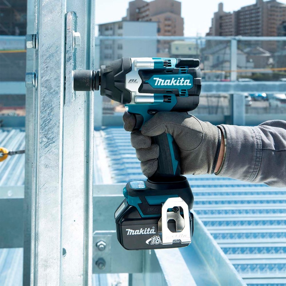 Makita гайковерт DTW701RTJ купить,NaN