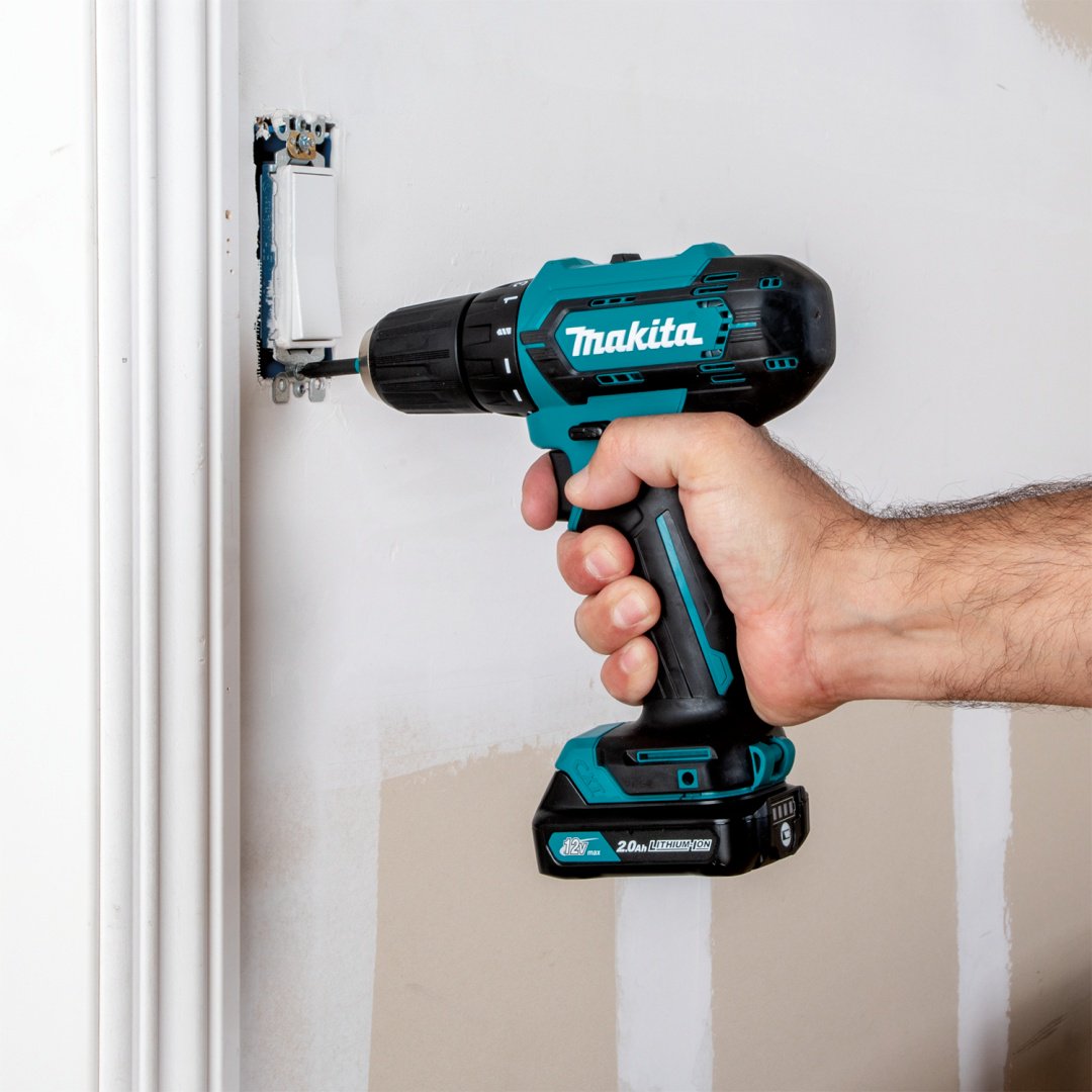 Makita дрель-шуруповерт DF333DYX14 купить,NaN