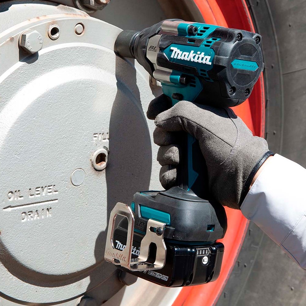 Makita гайковерт DTW701Z без АКМ и ЗУ купить,NaN