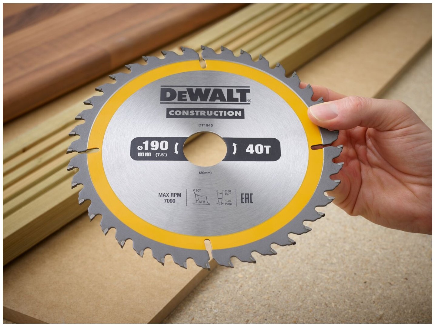 Пильный диск по дереву DeWALT DT1945-QZ, 190x30 мм, 40Т