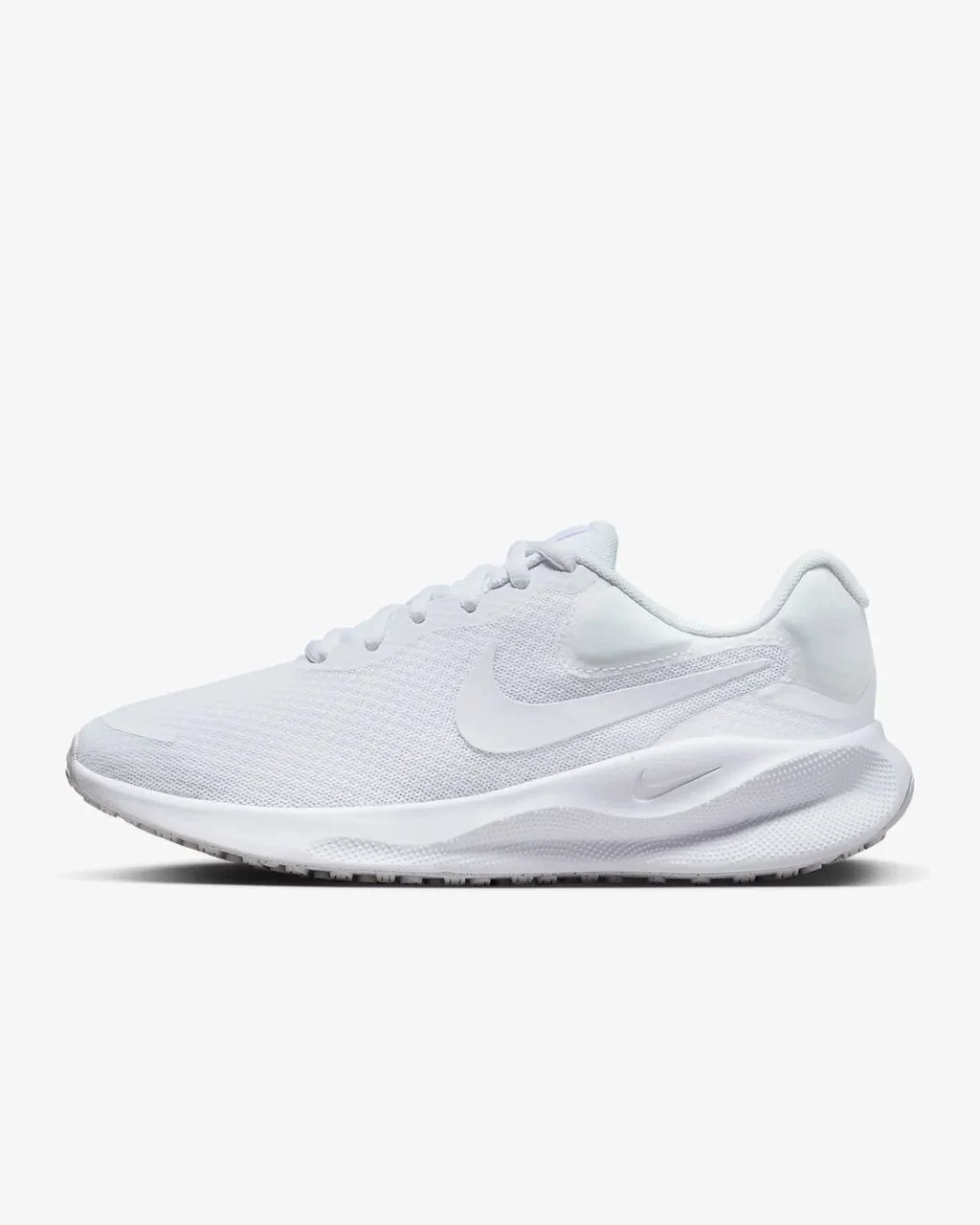Кроссовки Nike FB2208-100 Nike Revolution 7 white 37.5