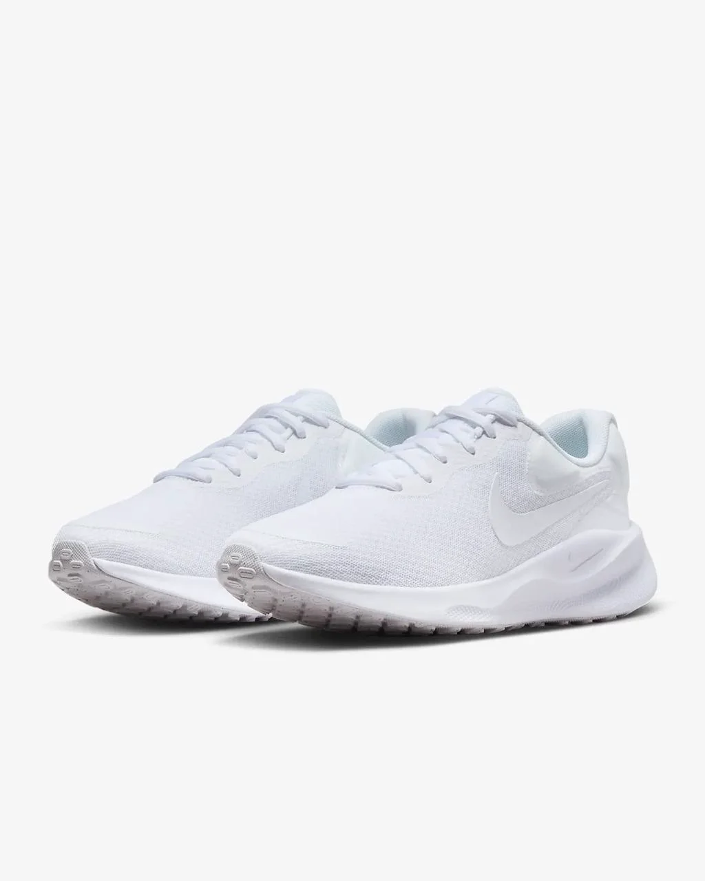 Кроссовки Nike FB2208-100 Nike Revolution 7 white 37.5