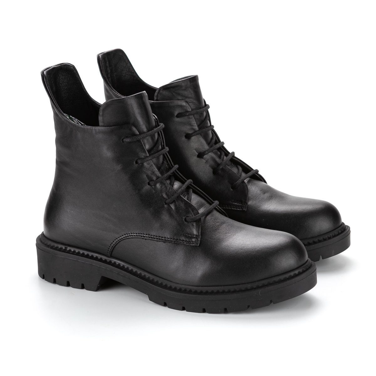 Ботинки Corta Mussi CM-272SIYAH black 40 купить,NaN