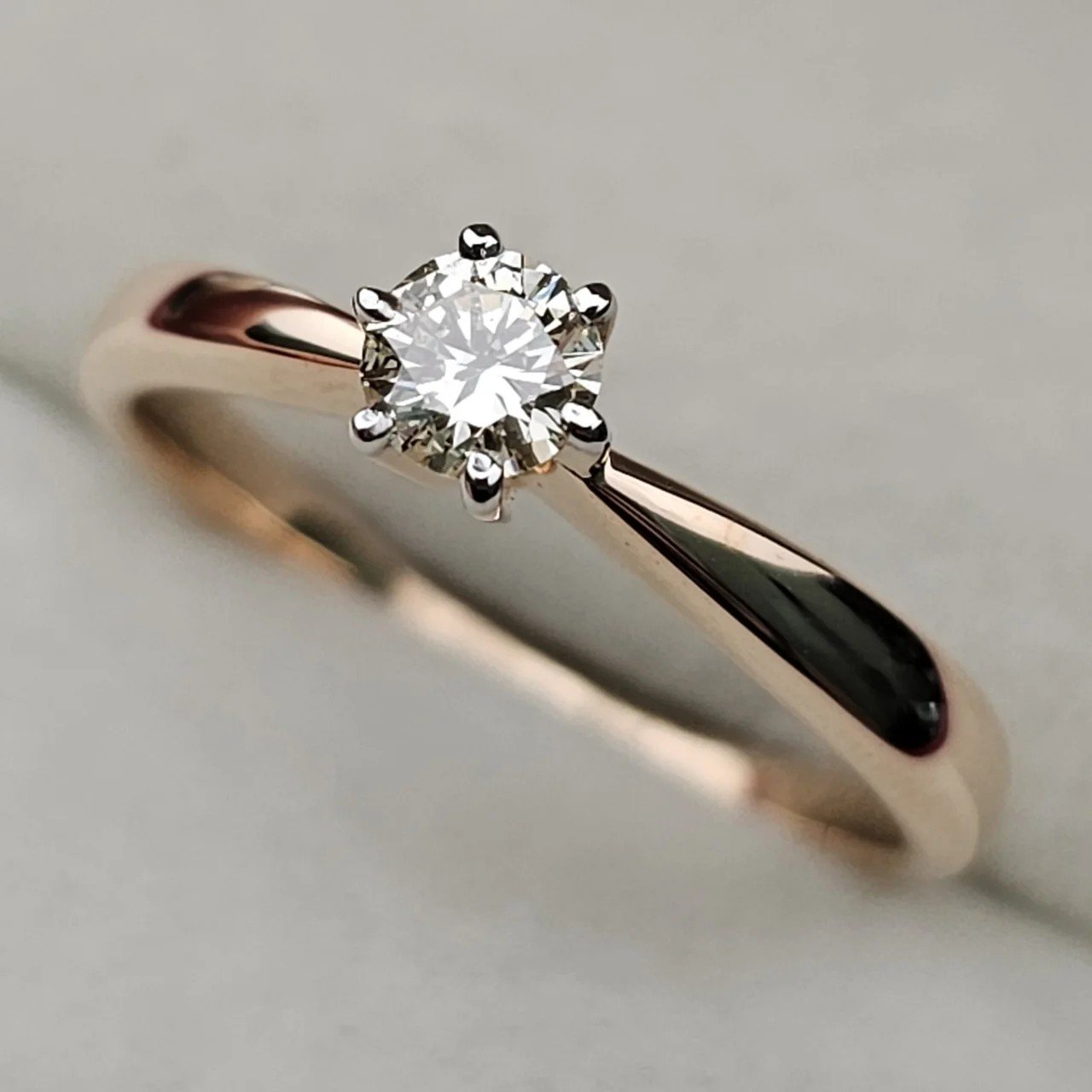 Кольцо Deimantas 110125485 17,5р 0,282ct.