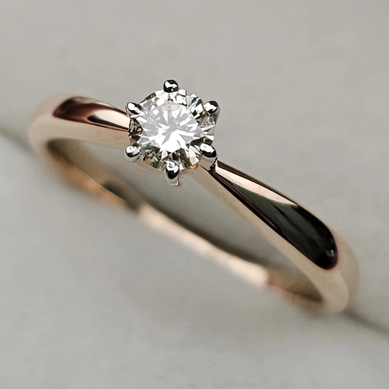 Кольцо Deimantas 110125485 17,5р 0,282ct. купить,350000