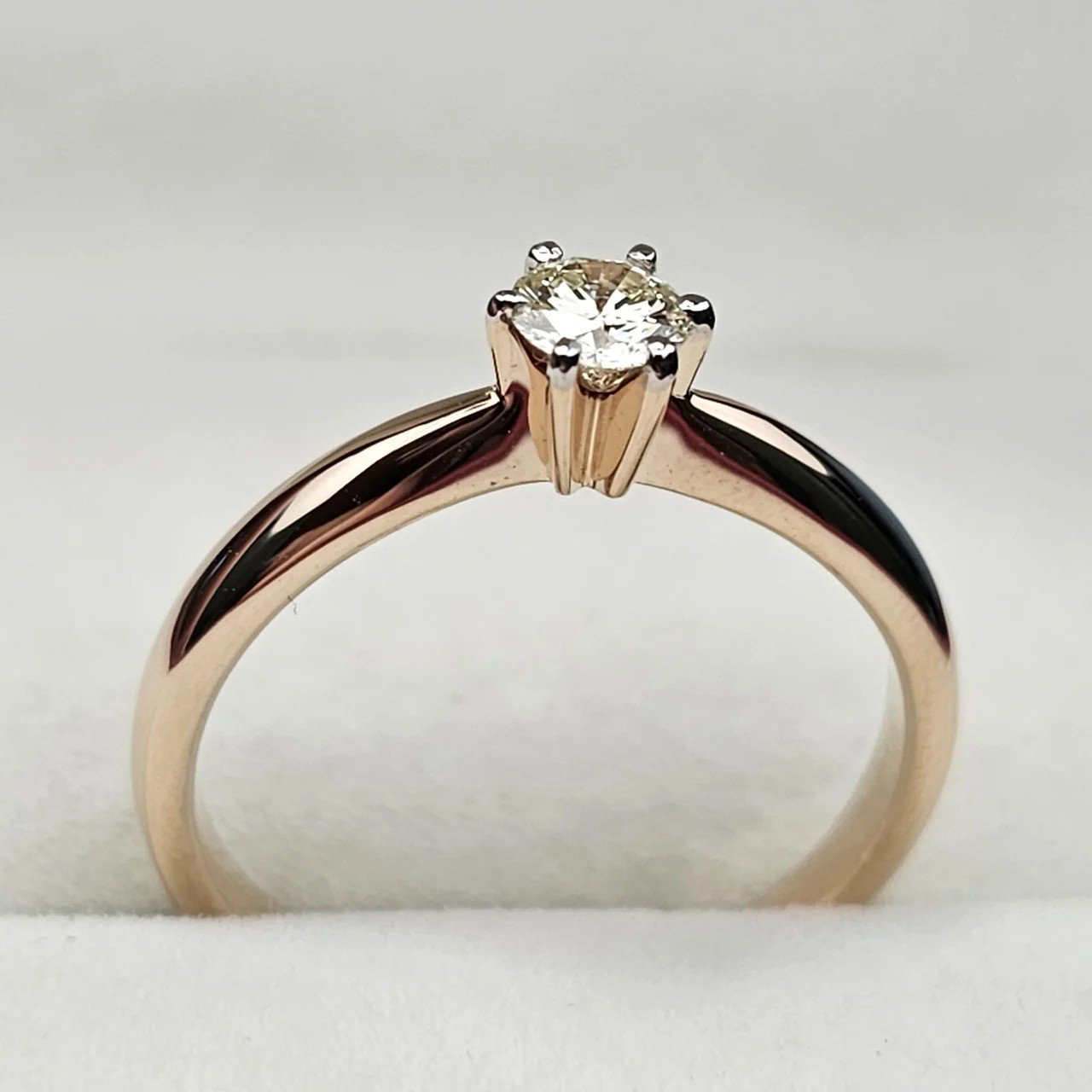 Кольцо Deimantas 110125485 17,5р 0,282ct. купить,350000