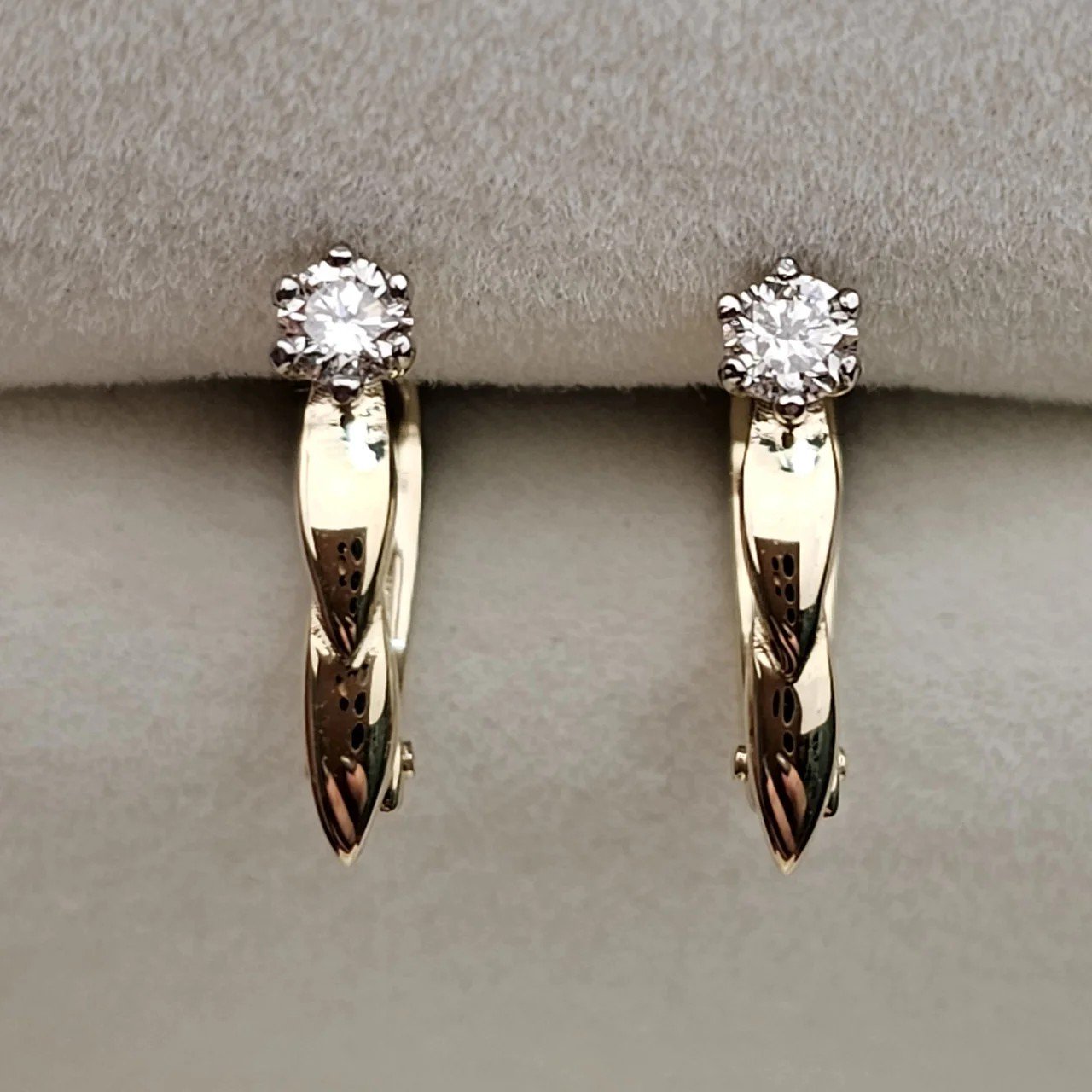 Серьги Deimantas 110125509 1,94гр 0,22ct. купить,NaN