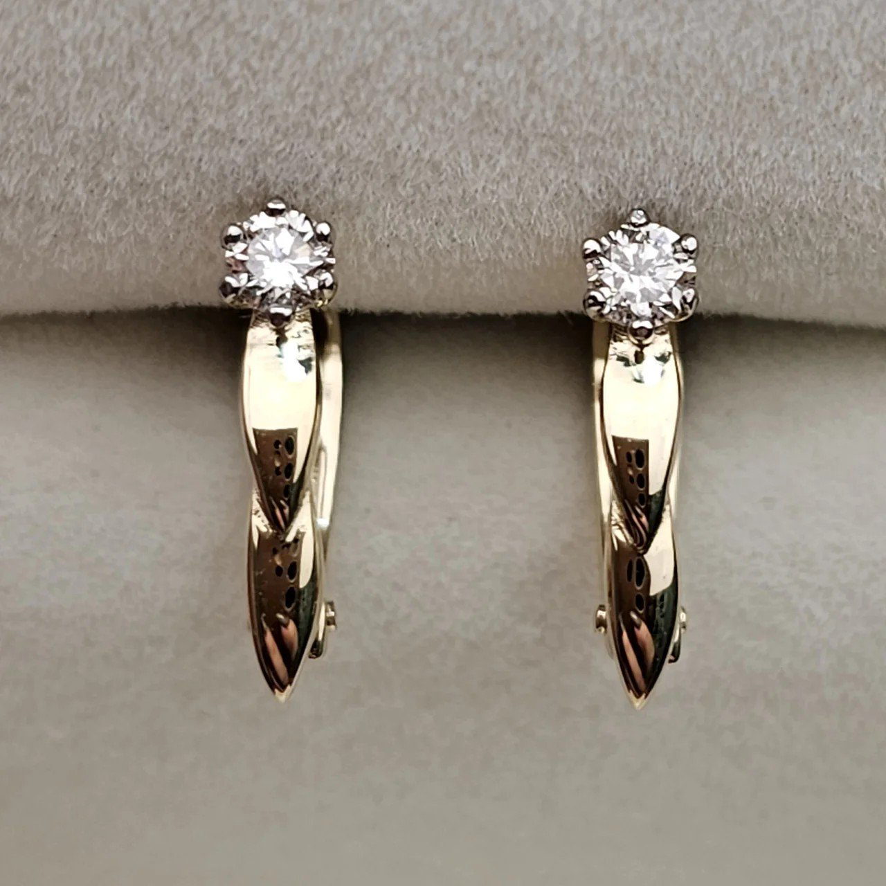 Серьги Deimantas 110125509 1,94гр 0,22ct. купить,NaN