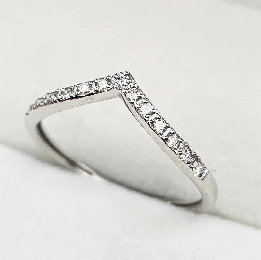 Кольцо Deimantas 110125468 16,5р 0,09ct. купить,NaN
