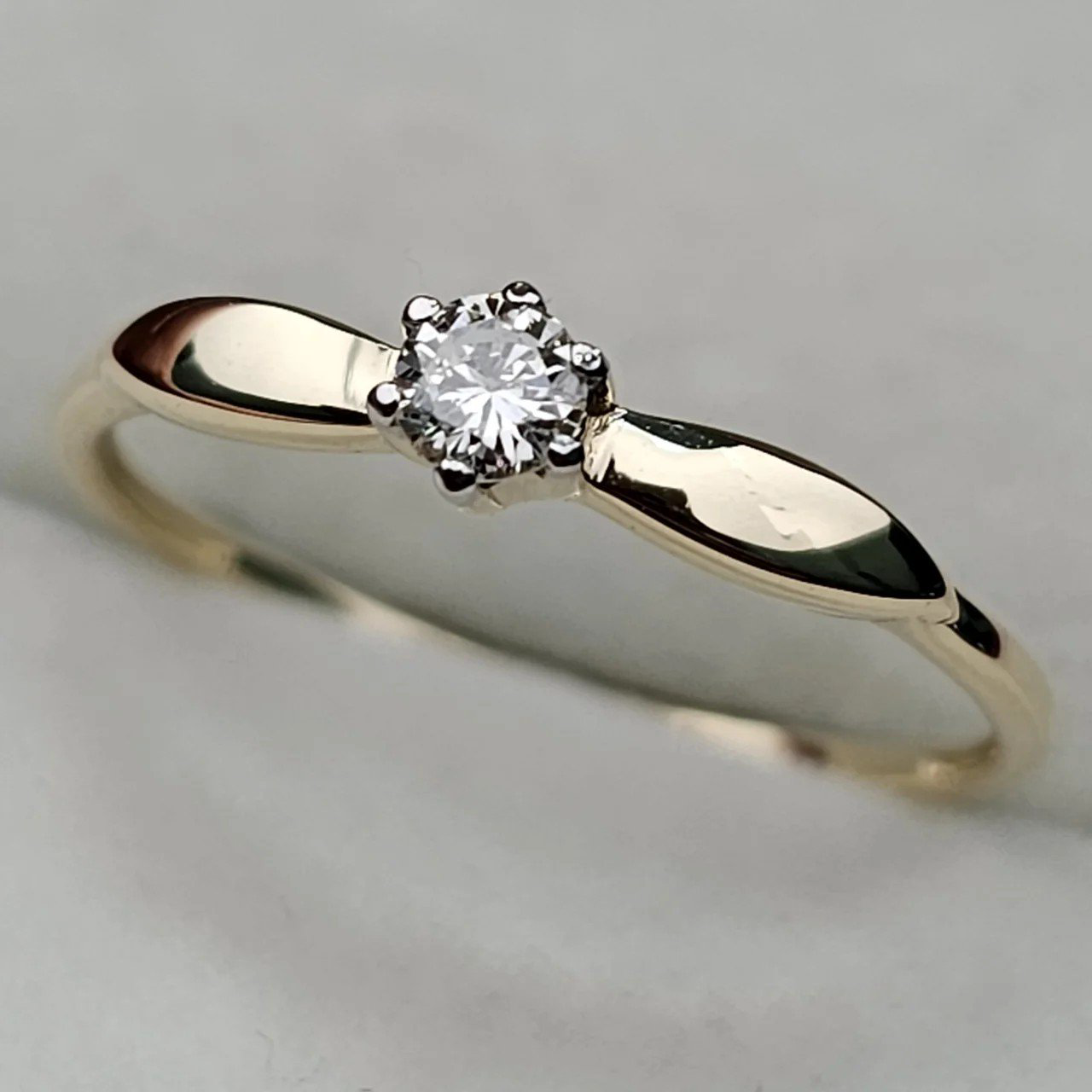 Кольцо Deimantas 110125474 16р 0,12ct. купить,NaN
