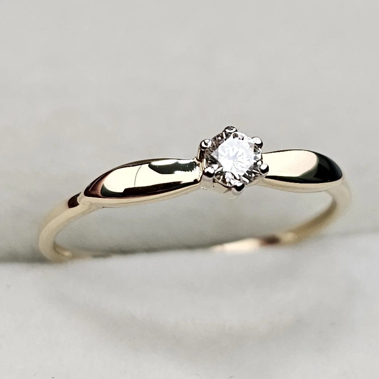 Кольцо Deimantas 110125474 16р 0,12ct. купить,NaN