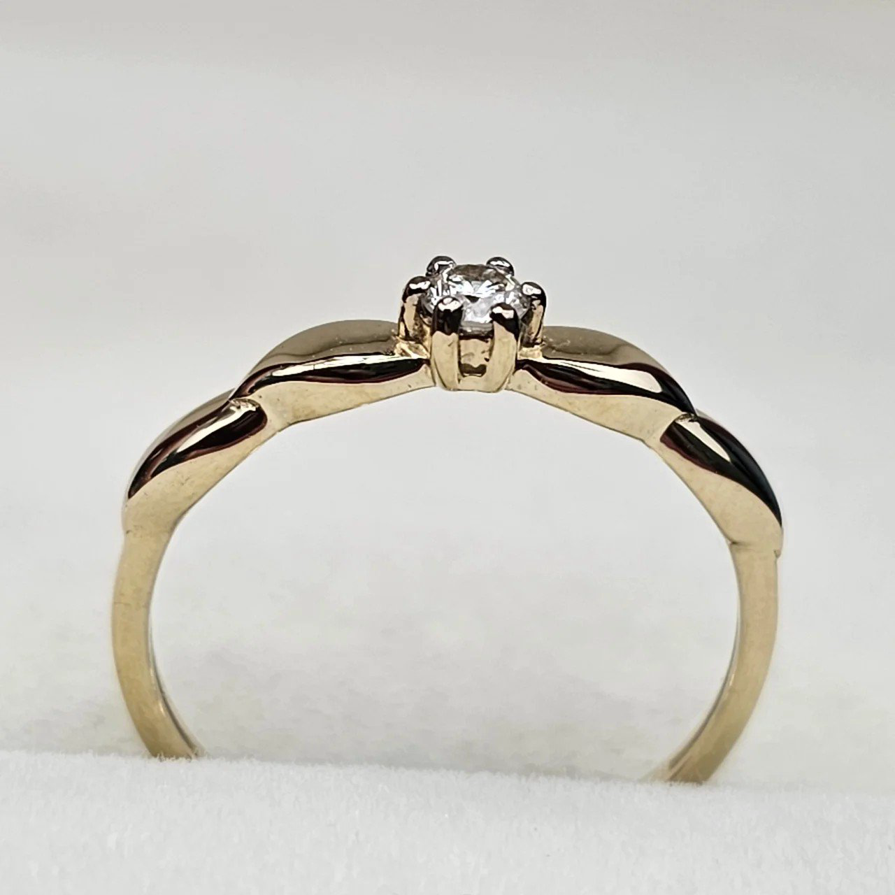 Кольцо Deimantas 110125473 16,5р 0,11ct. купить,NaN