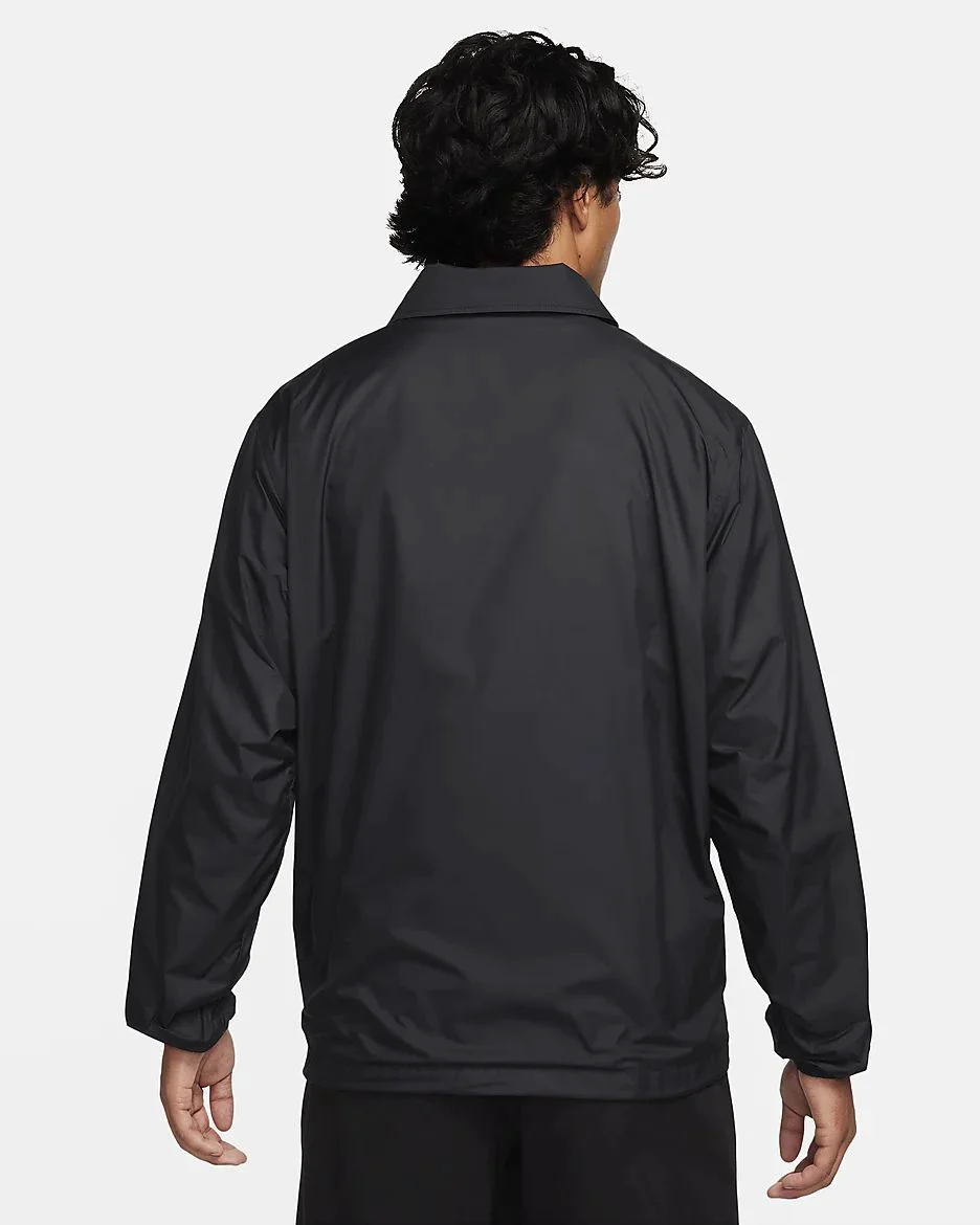 Ветровка Nike FN3316-010 черная XL - ForteMarket Ветровка Nike FN3316-010 черная XL купить,0