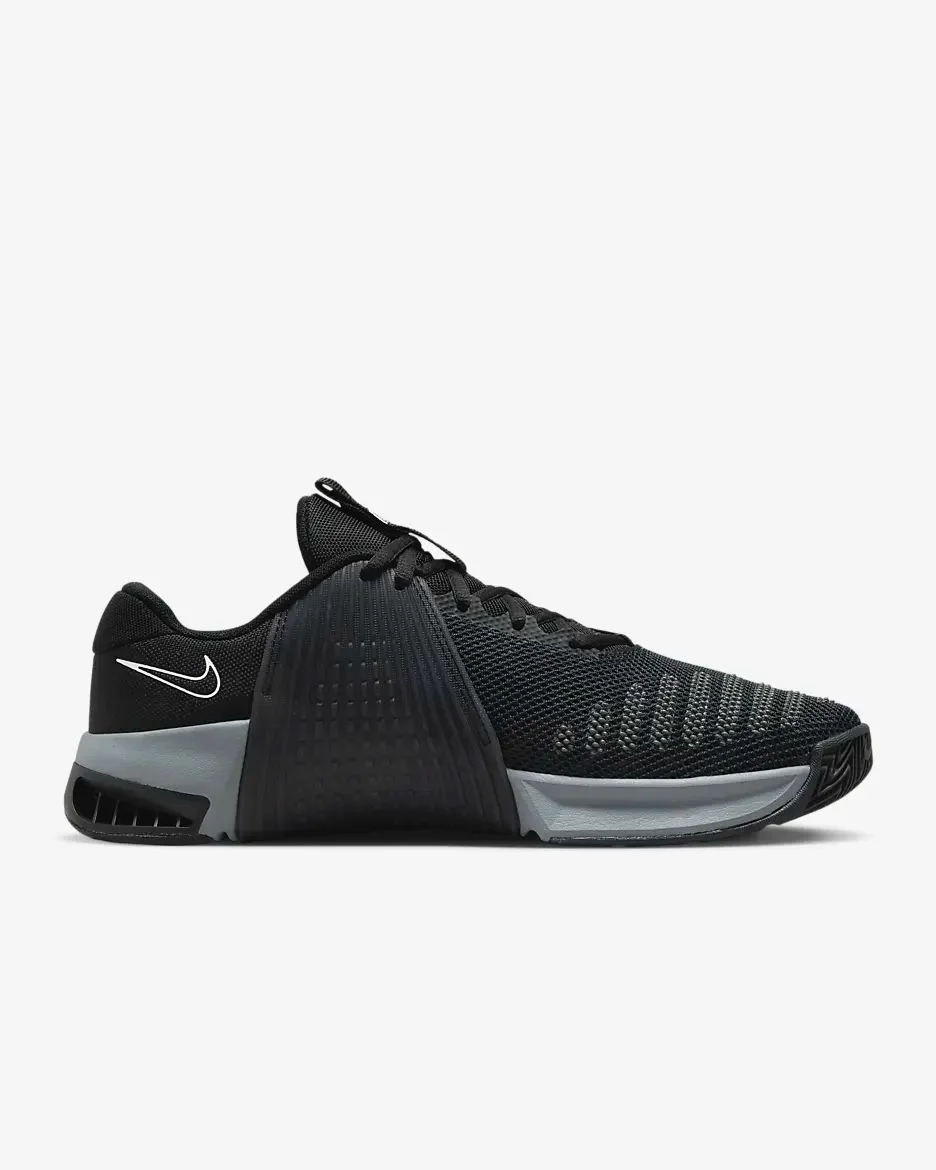 Кроссовки Nike Metcon 9 DZ2617-001 black 39