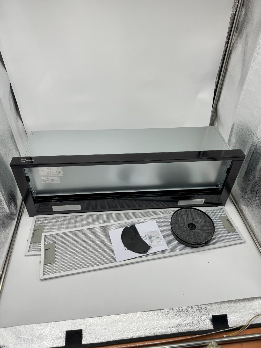 Вытяжка Dessus DH-902B черный купить,NaN