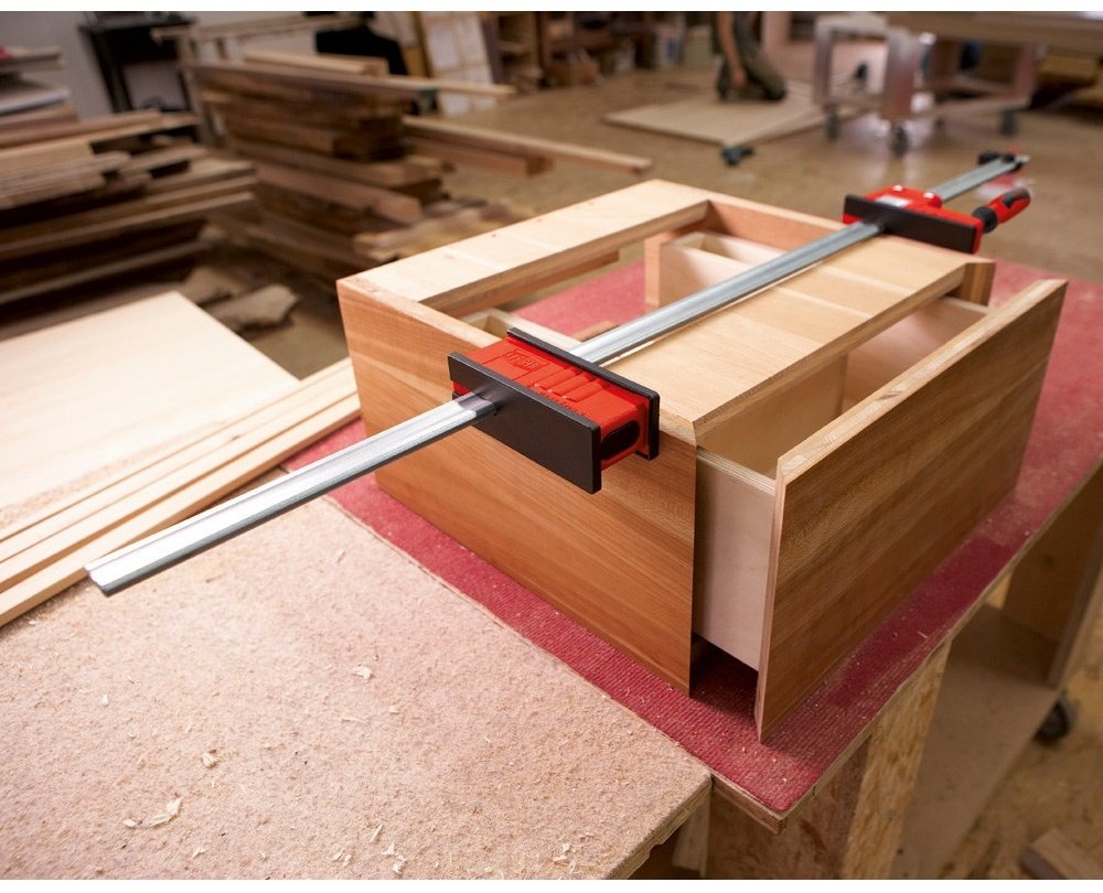 Струбцина F-образная BESSEY 2000 мм арт. KREV200-2K купить,NaN