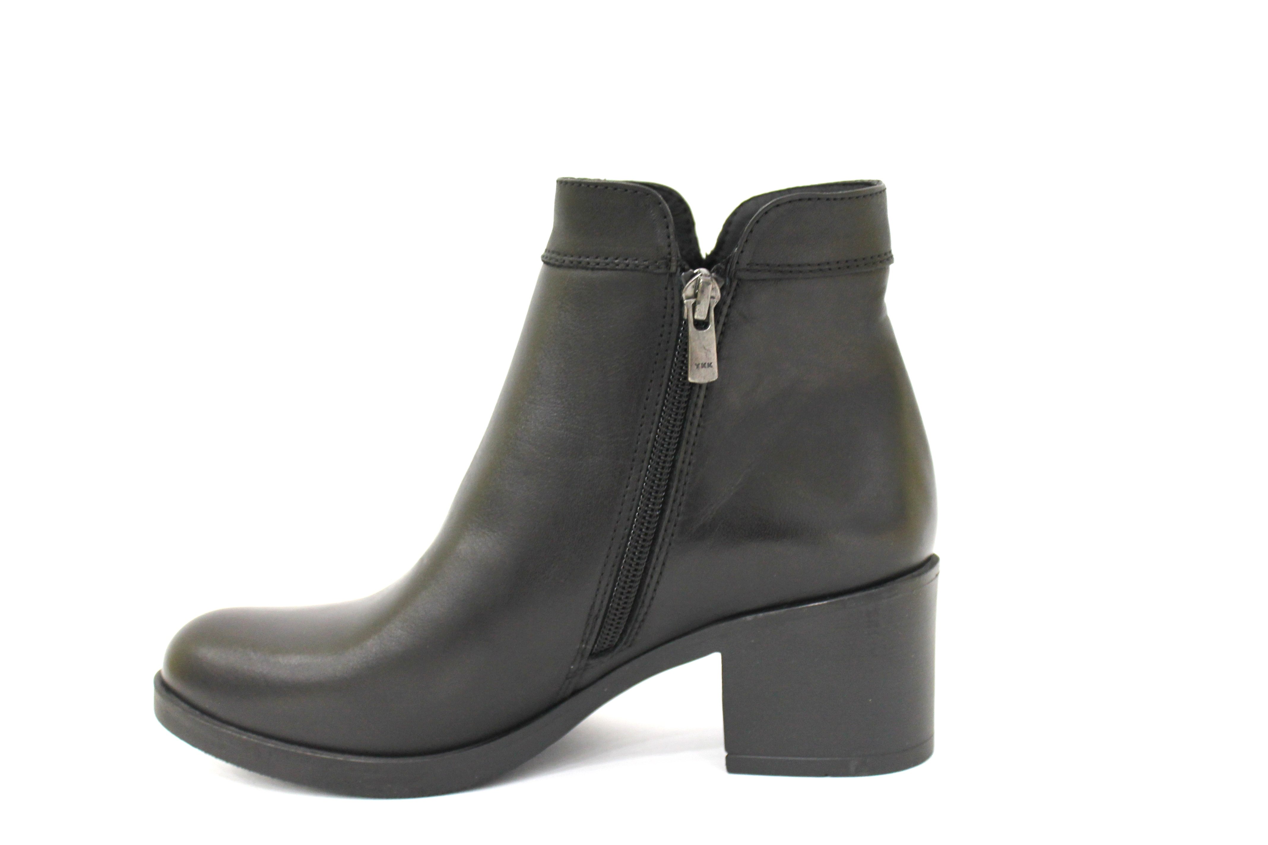 Полусапожки  Greyder 81195 black 37 купить,NaN