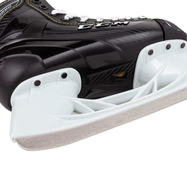 Коньки CCM SK Supertacks 9.0D 44,5 черные купить,NaN