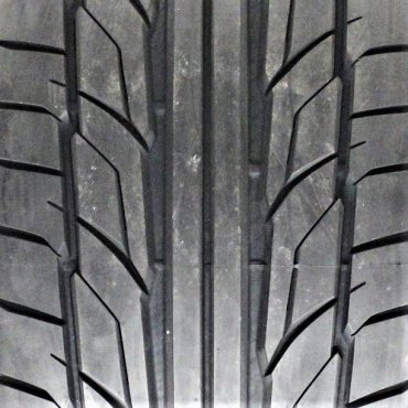 Nitto NT555 G2 225/40 R18 92Y купить,NaN