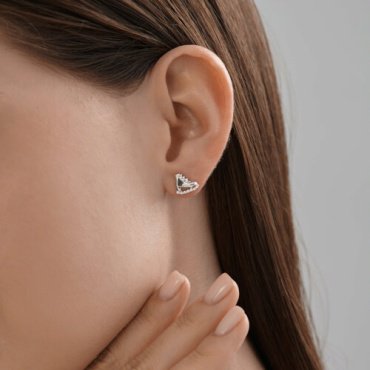 Серьги Diamant 94-122-02284-1_s вес 1.57 г серебро, фианит купить,7531