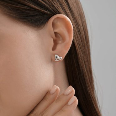 Серьги Diamant 94-122-02284-1_s вес 1.57 г серебро, фианит купить,7531