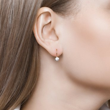 Серьги SOKOLOV 026946 вес 0.97 г золото, фианит купить,NaN