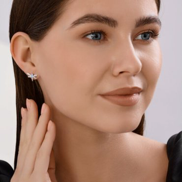 Пусеты Diamant 94-122-02197-1 вес 1.85 г серебро, фианит купить,10143
