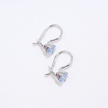 Серьги SOKOLOV 94020582 вес 0.89 г серебро, фианит купить,9807