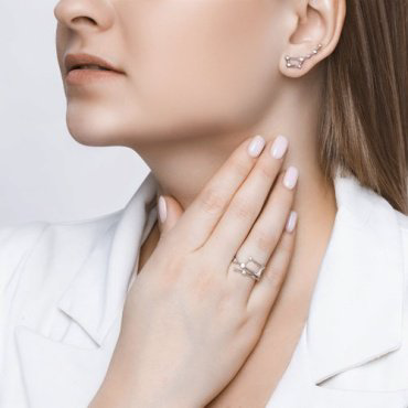 Серьги SOKOLOV 94023791 вес 1.3 г серебро, фианит купить,NaN